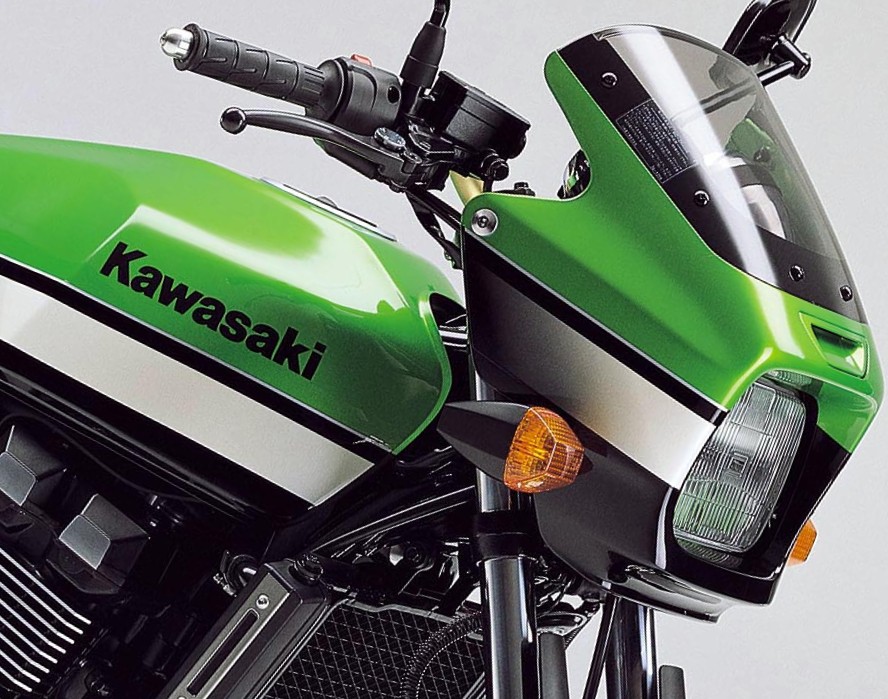最新の走行性能と扱いやすさを両立した『ZX-6R』【2024年版